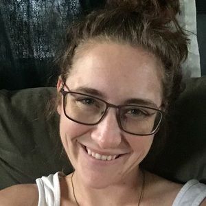 Meet your Posher, Jillian